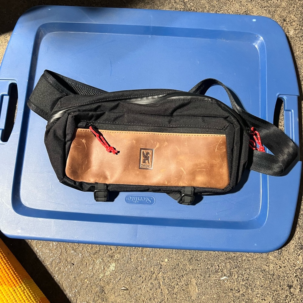 Chrome Industries Kadet